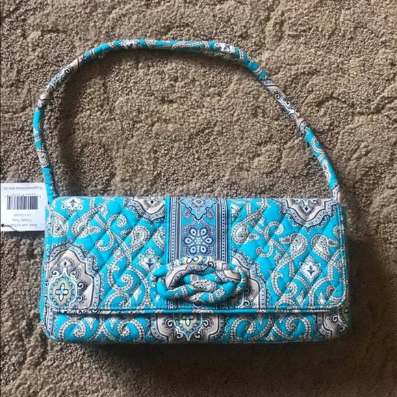 Vera Bradley Handbags - Vera Bradly clutch NWT